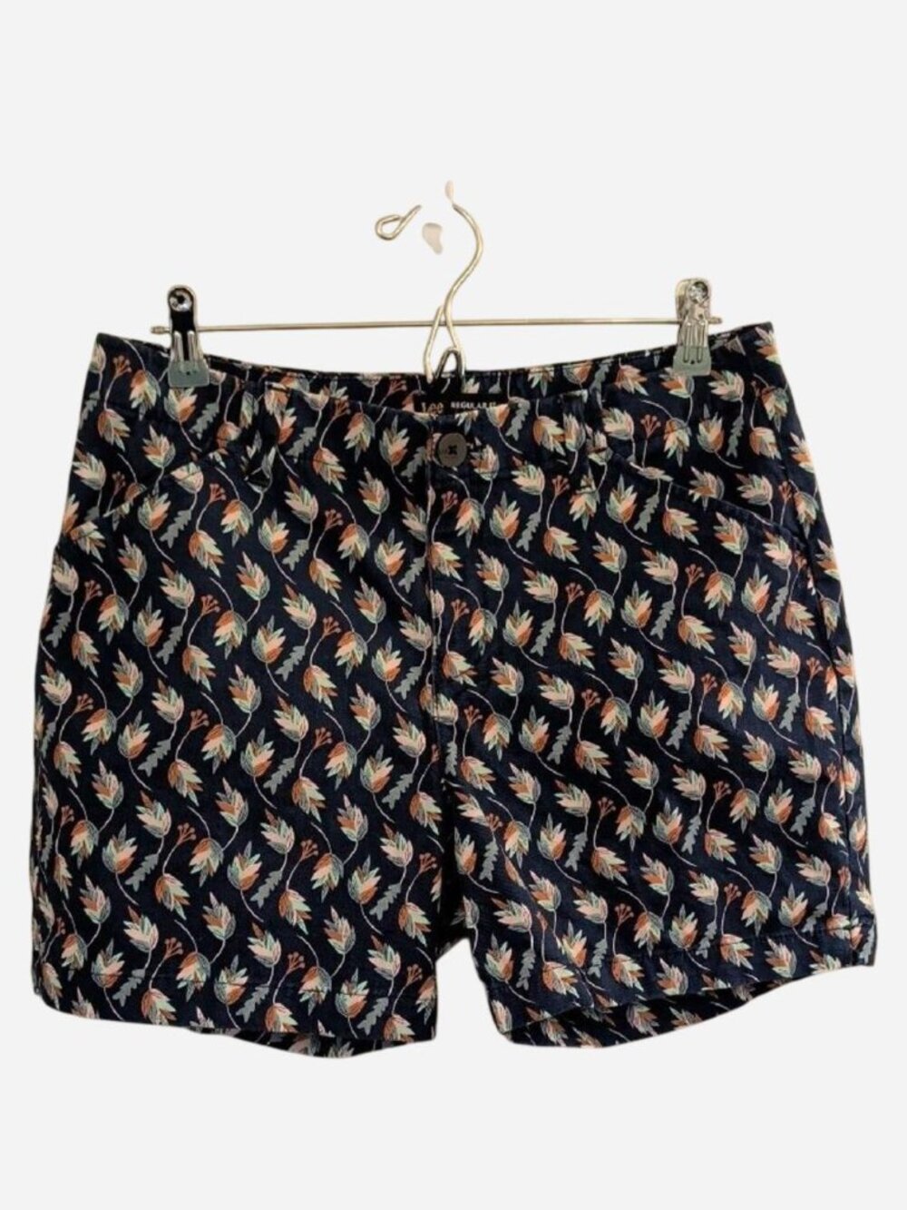 Lee Regular Fit Mid-Rise Floral Shorts Size 10